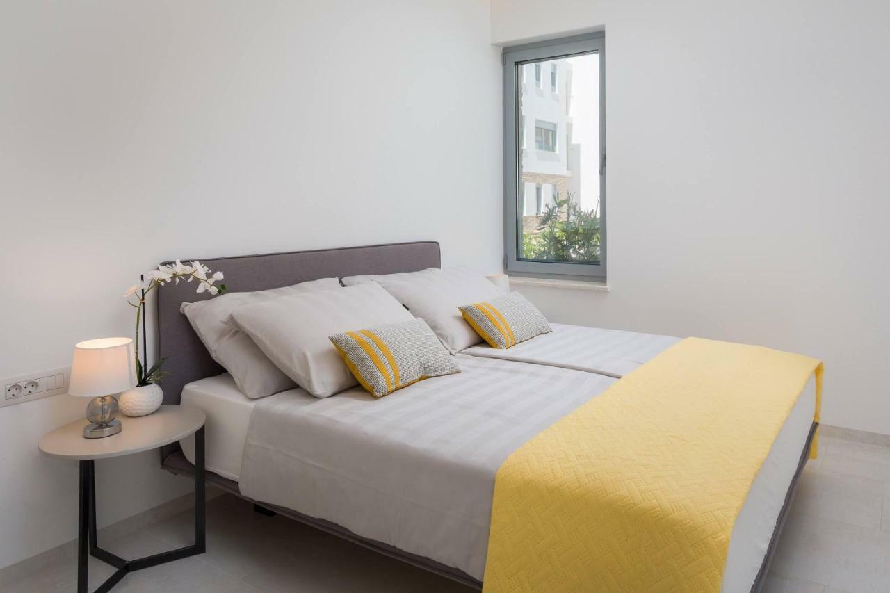 Luxury Design Beach Front Apartment Sukošan Exterior foto